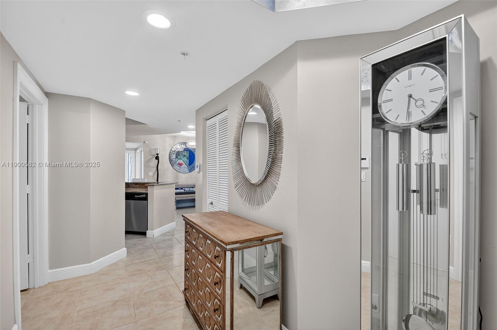 PENINSULA ON THE INTRACOA - Residential Lease