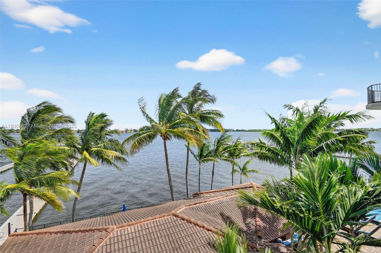 PENINSULA ON THE INTRACOA - Residential Lease