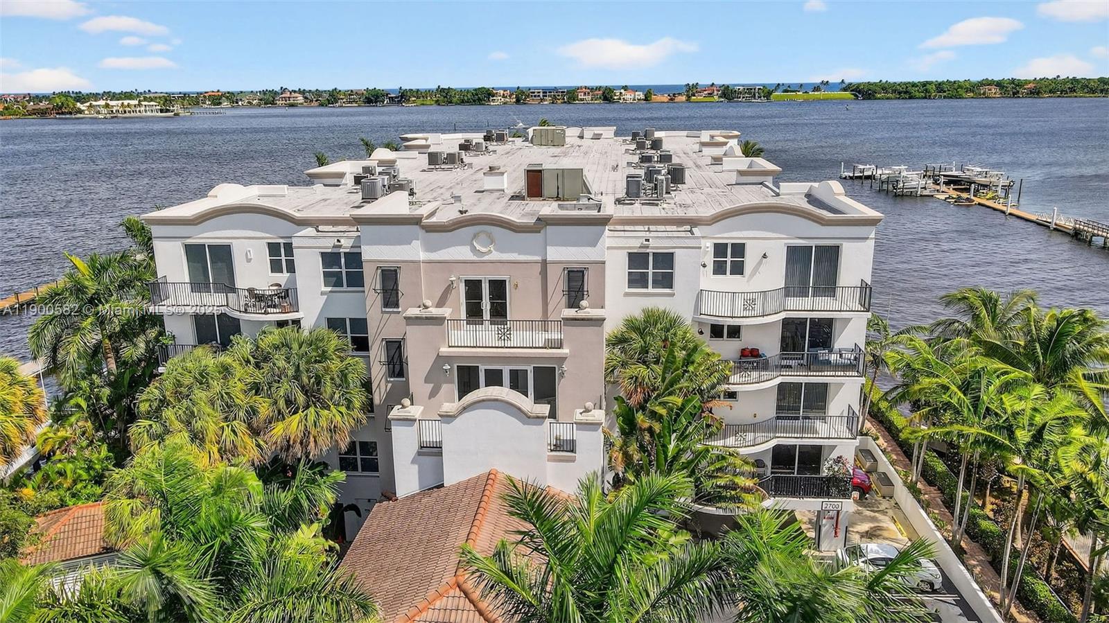 PENINSULA ON THE INTRACOA - Residential Lease