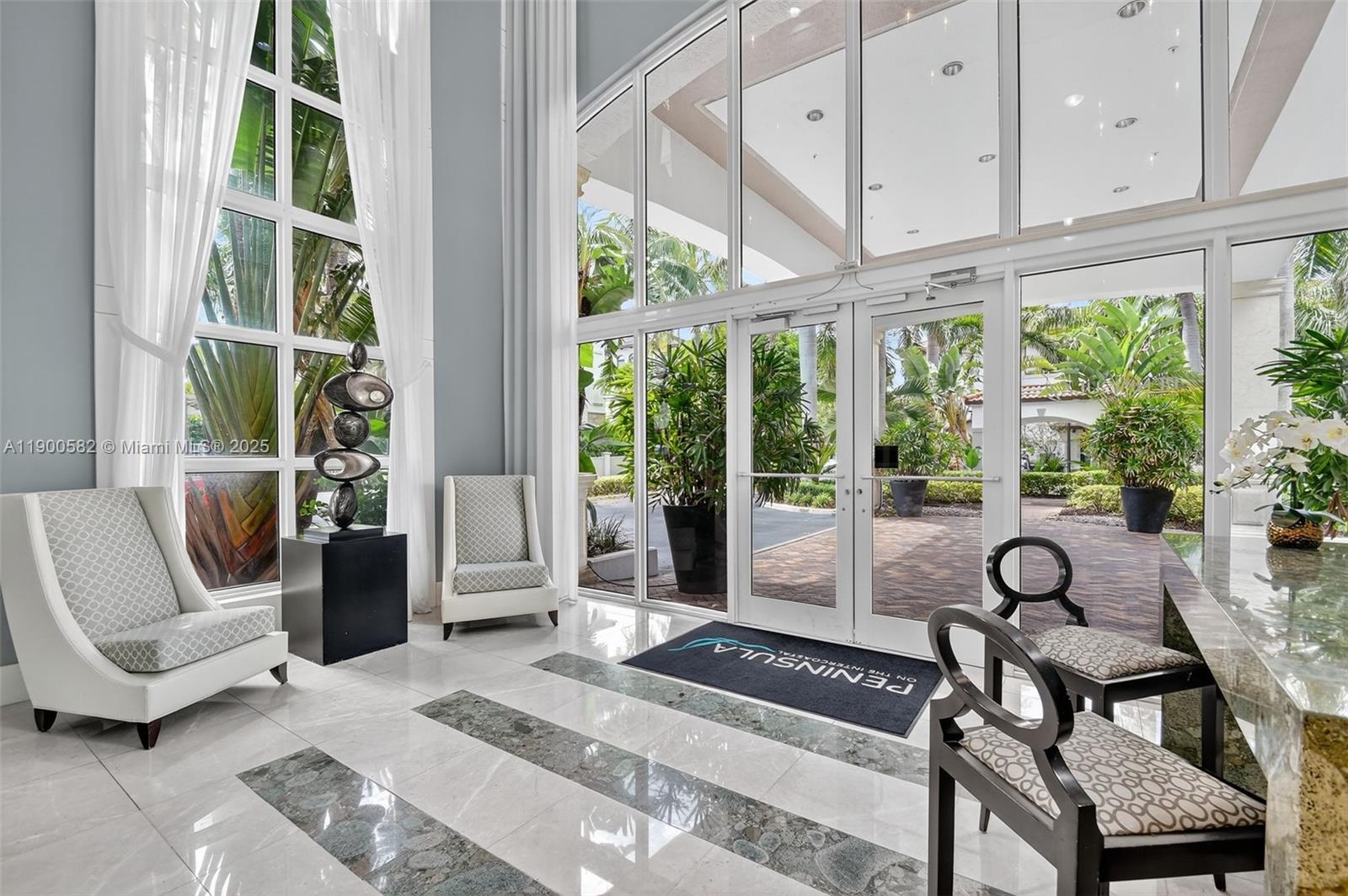 PENINSULA ON THE INTRACOA - Residential Lease