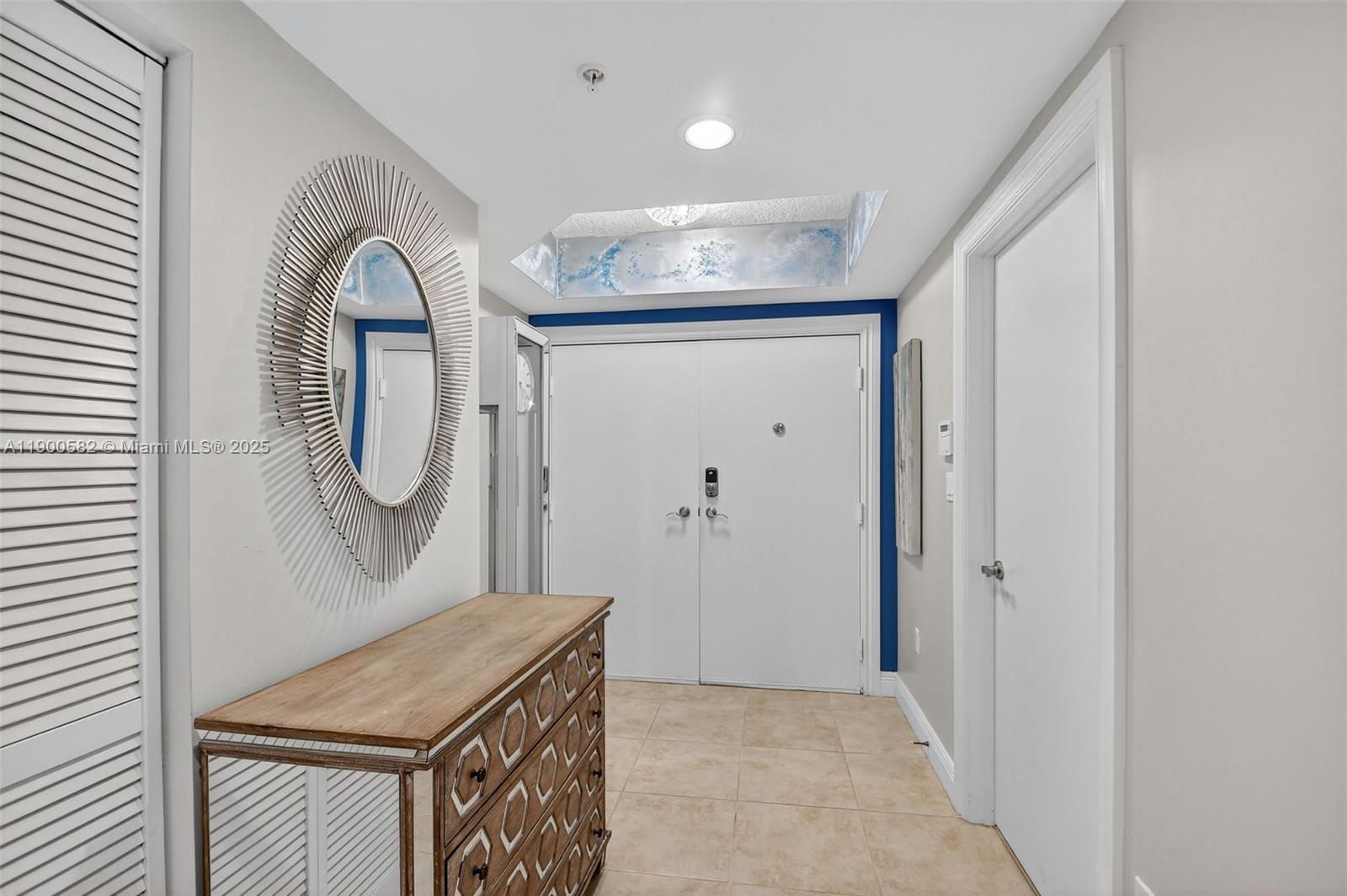 PENINSULA ON THE INTRACOA - Residential Lease