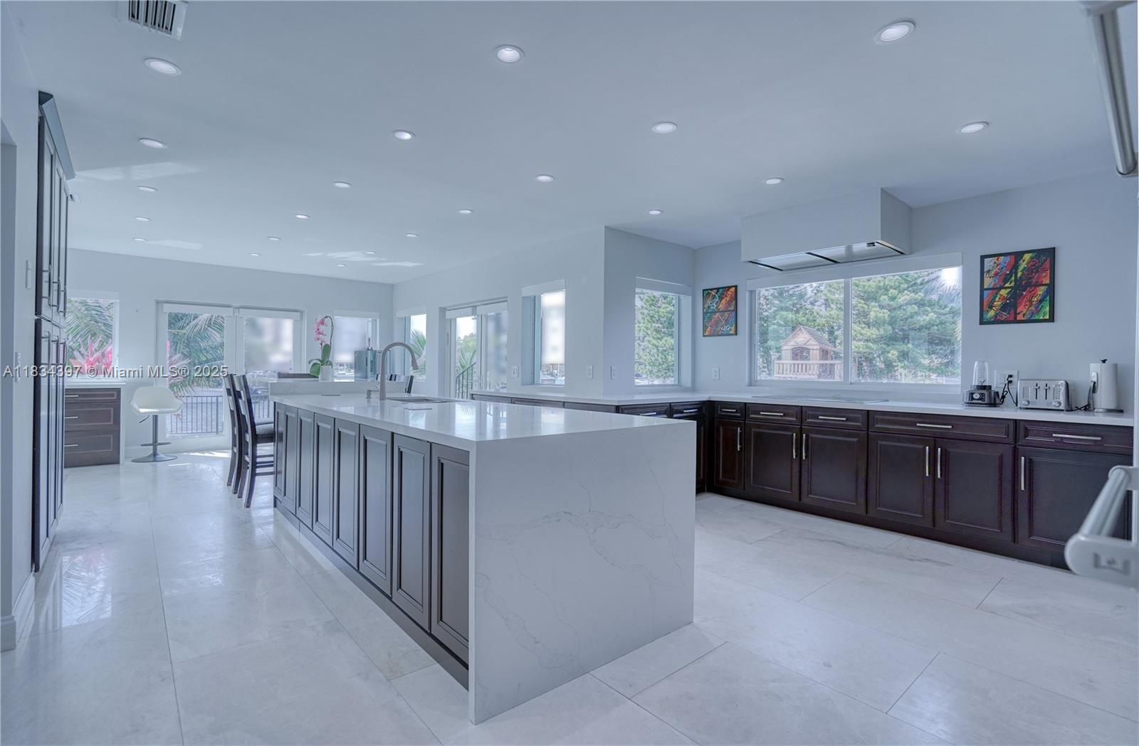 KEYSTONE ISLAND NO 5 - Residential Lease