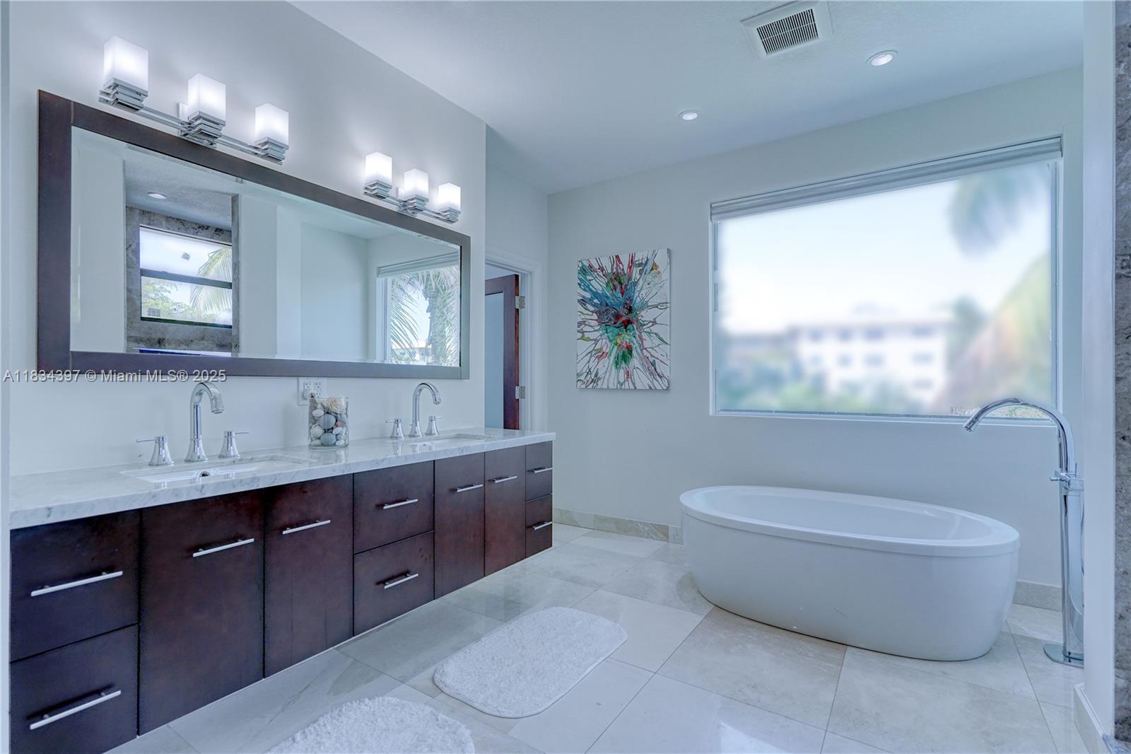 KEYSTONE ISLAND NO 5 - Residential Lease