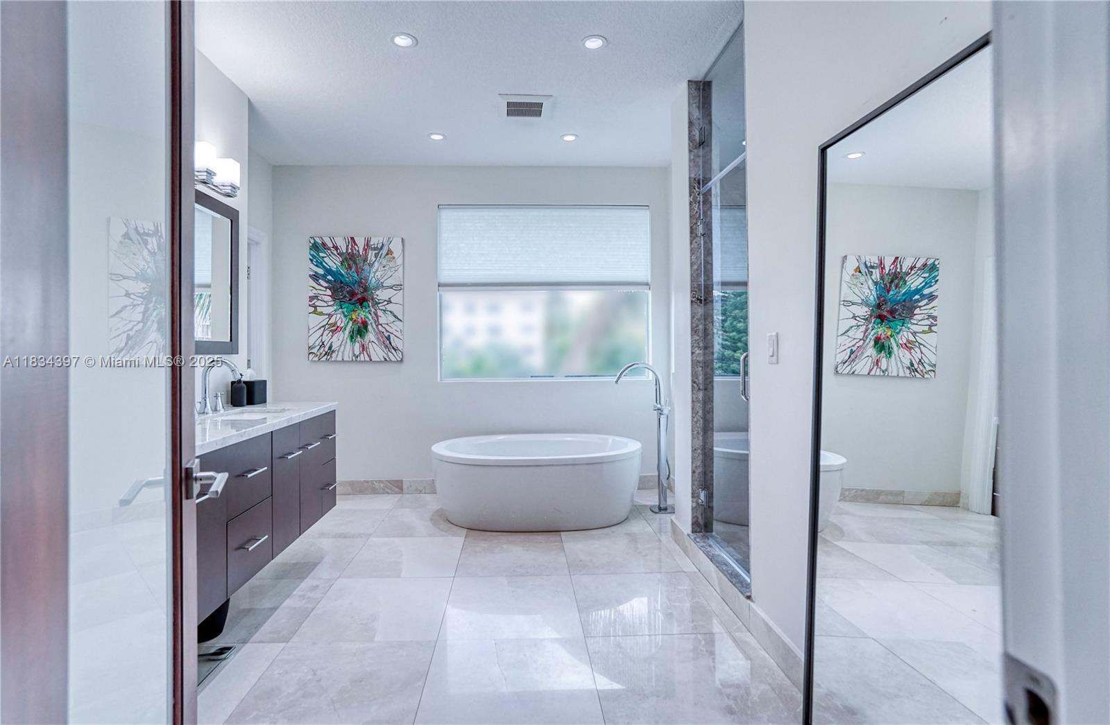 KEYSTONE ISLAND NO 5 - Residential Lease