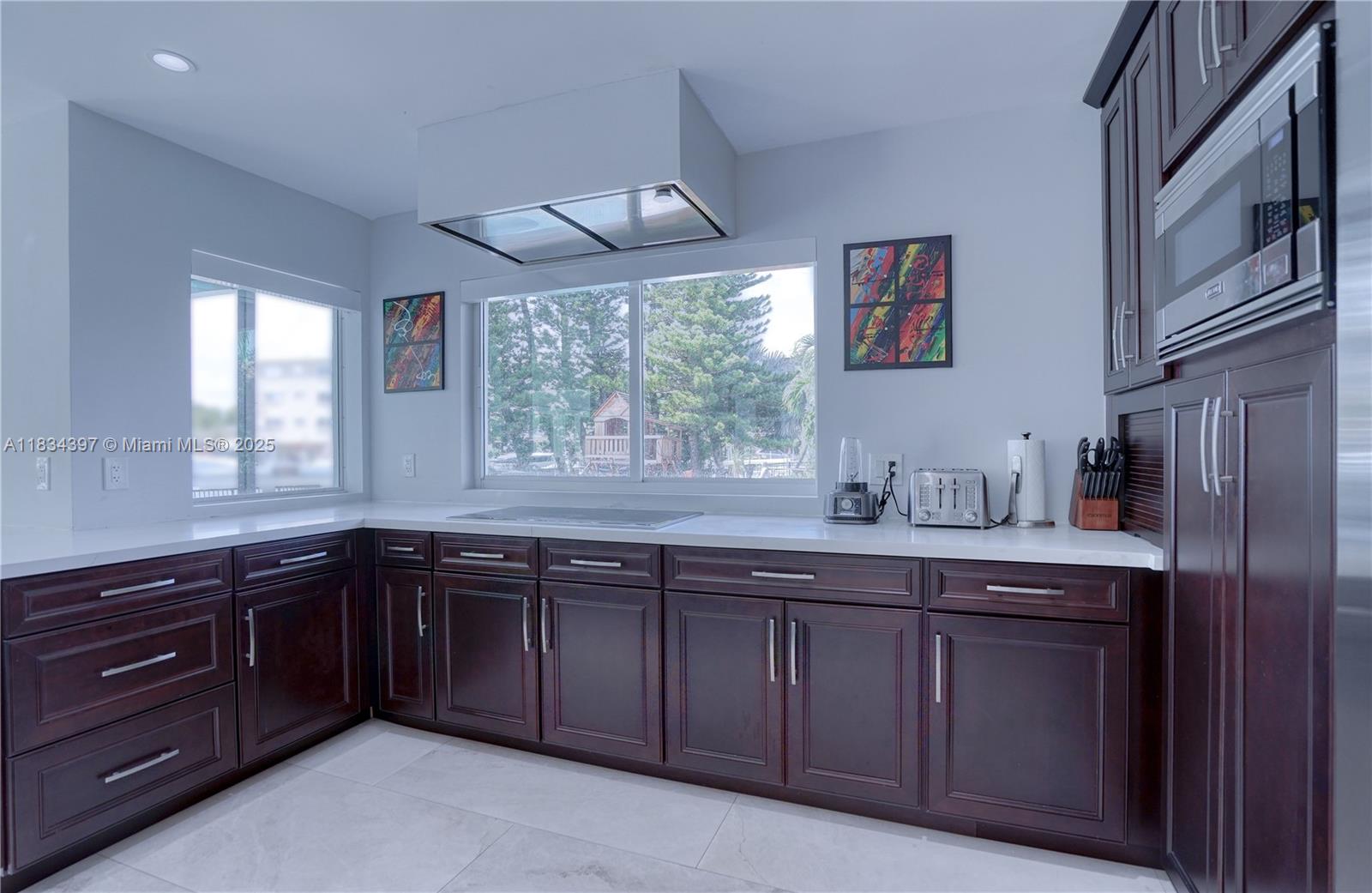 KEYSTONE ISLAND NO 5 - Residential Lease