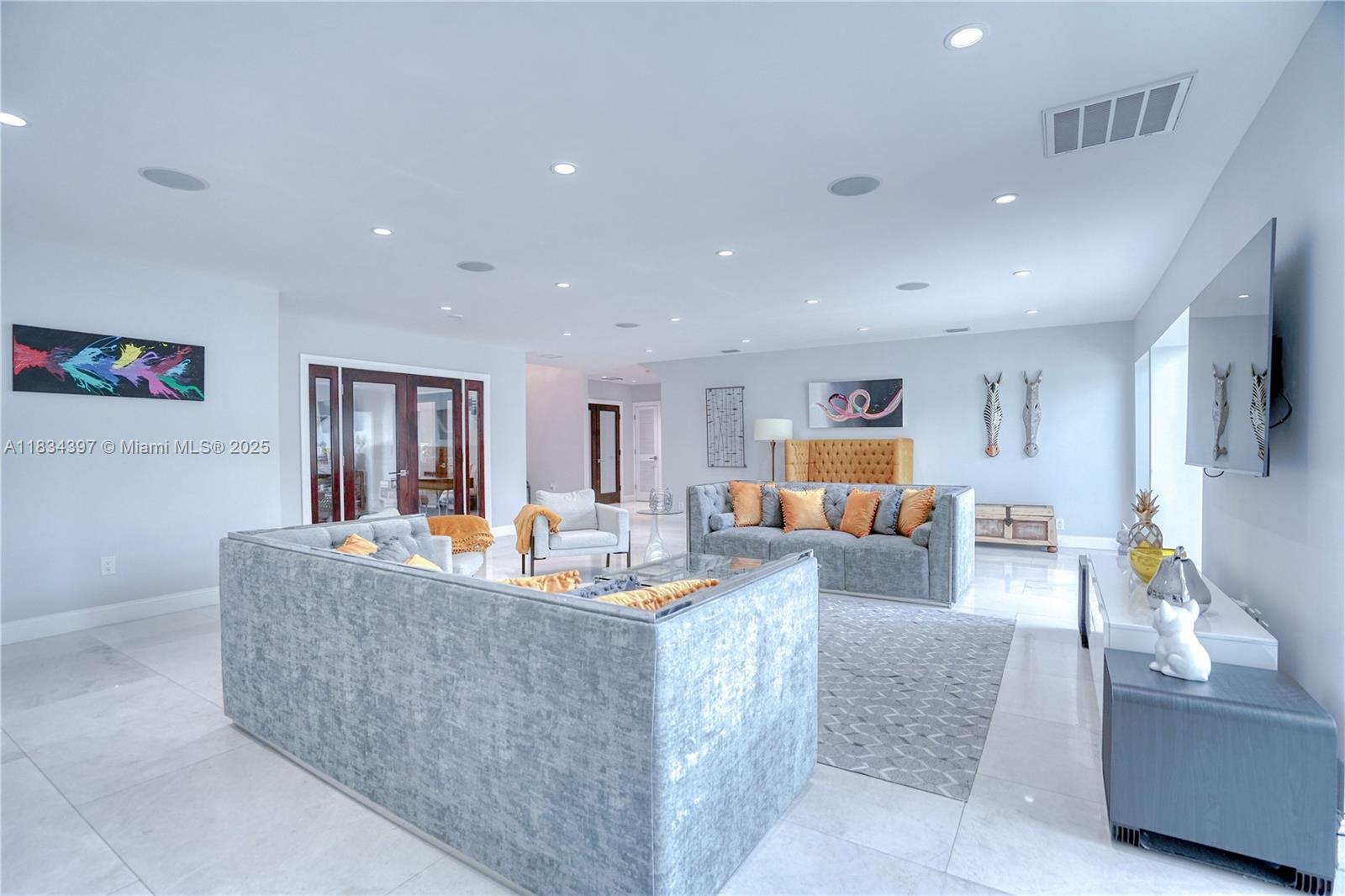 KEYSTONE ISLAND NO 5 - Residential Lease