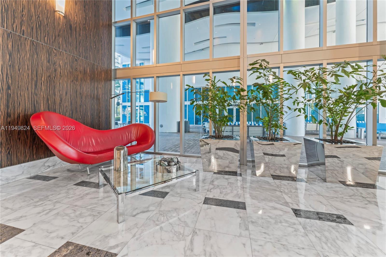 LATITUDE ON THE RIVER CON - Residential