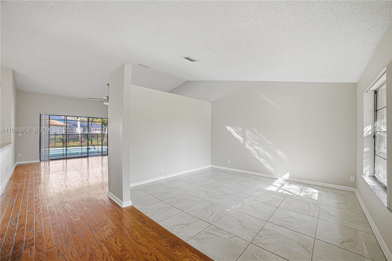 WEST GLEN - Residential