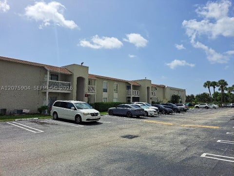 Tiny photo for 1500 N Congress Ave #C18, West Palm Beach, FL 33401 (MLS # A12075904)