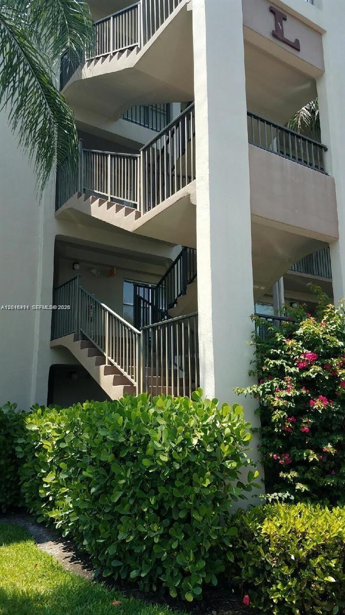 550 SW 137th Ave 101L
