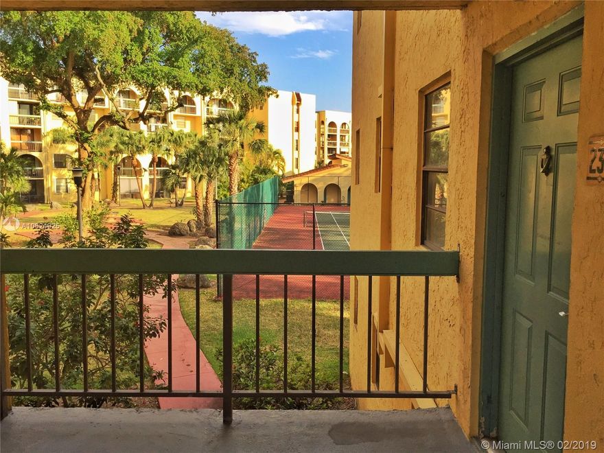 PLEASE TEXT LA WITH DAY AND TIME TO MAKE APPOINTMENT WITH TENANTS FOR SHOWING * Renovated Unit * 2 beds 2 baths with beautiful kitchen * Balcony viewing garden - unit located on 2nd floor with easy access to elevators. Excellent location, close to Dolphin Expressway and Florida's Turnpike *  * Available to move in by April 1st *