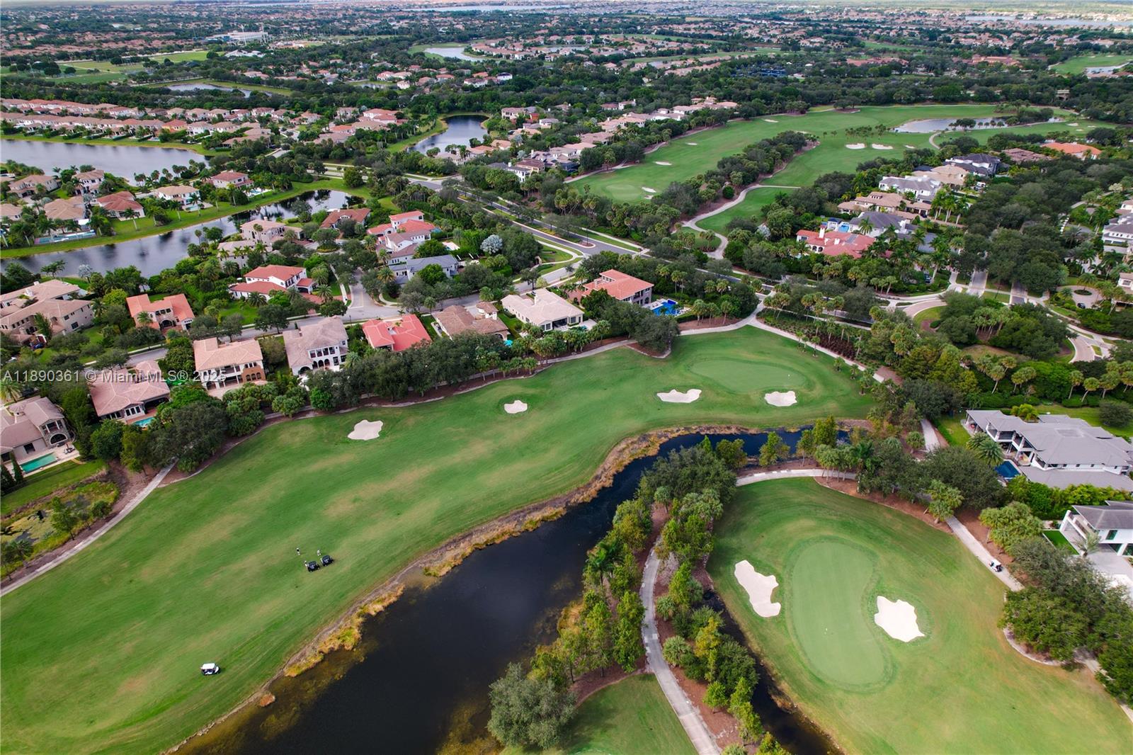 PARKLAND GOLF & COUNTRY C - Residential