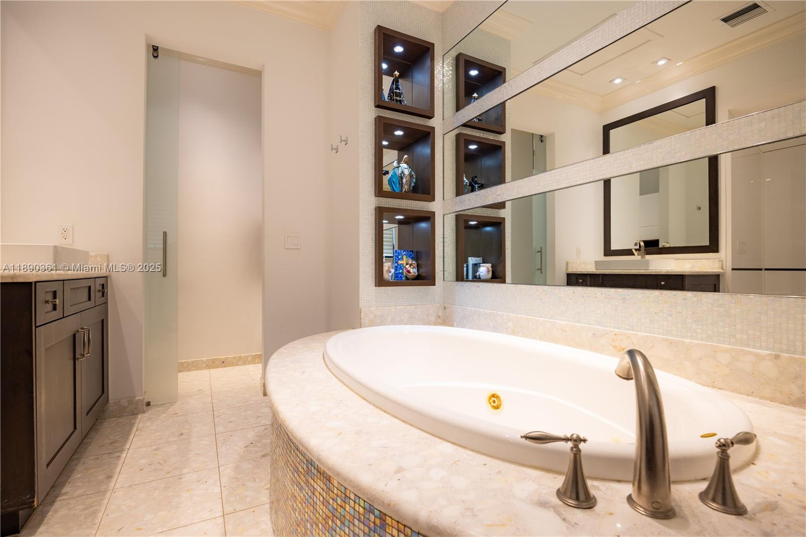 PARKLAND GOLF & COUNTRY C - Residential