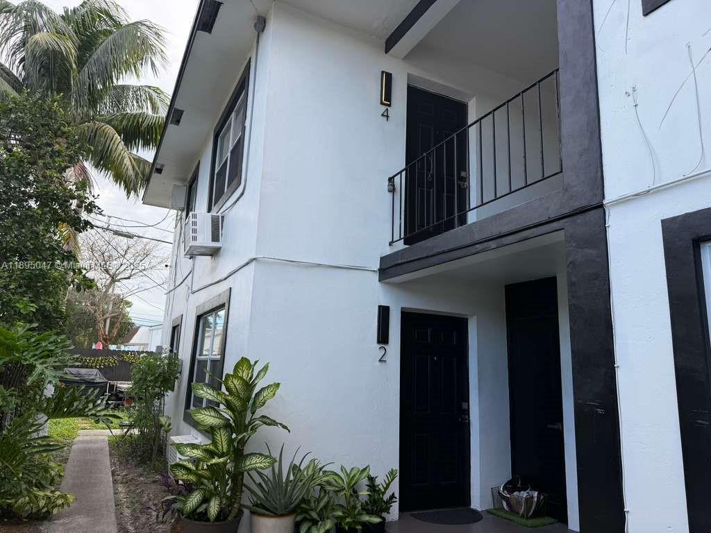 BREEZYWAY MANOR ADD - Residential Lease