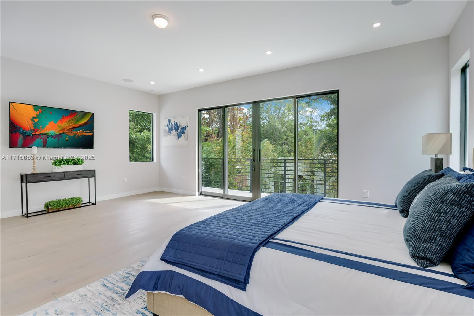 SUNSHINE FRUITS CO - Residential
