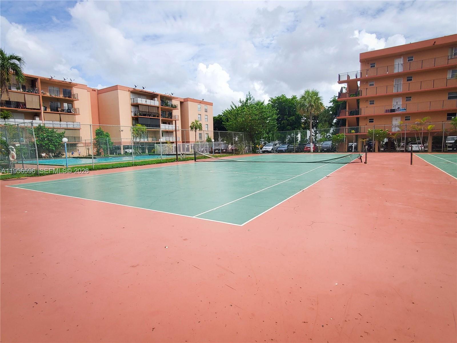 PALM-WEST GARDENS CONDO - Residential Lease