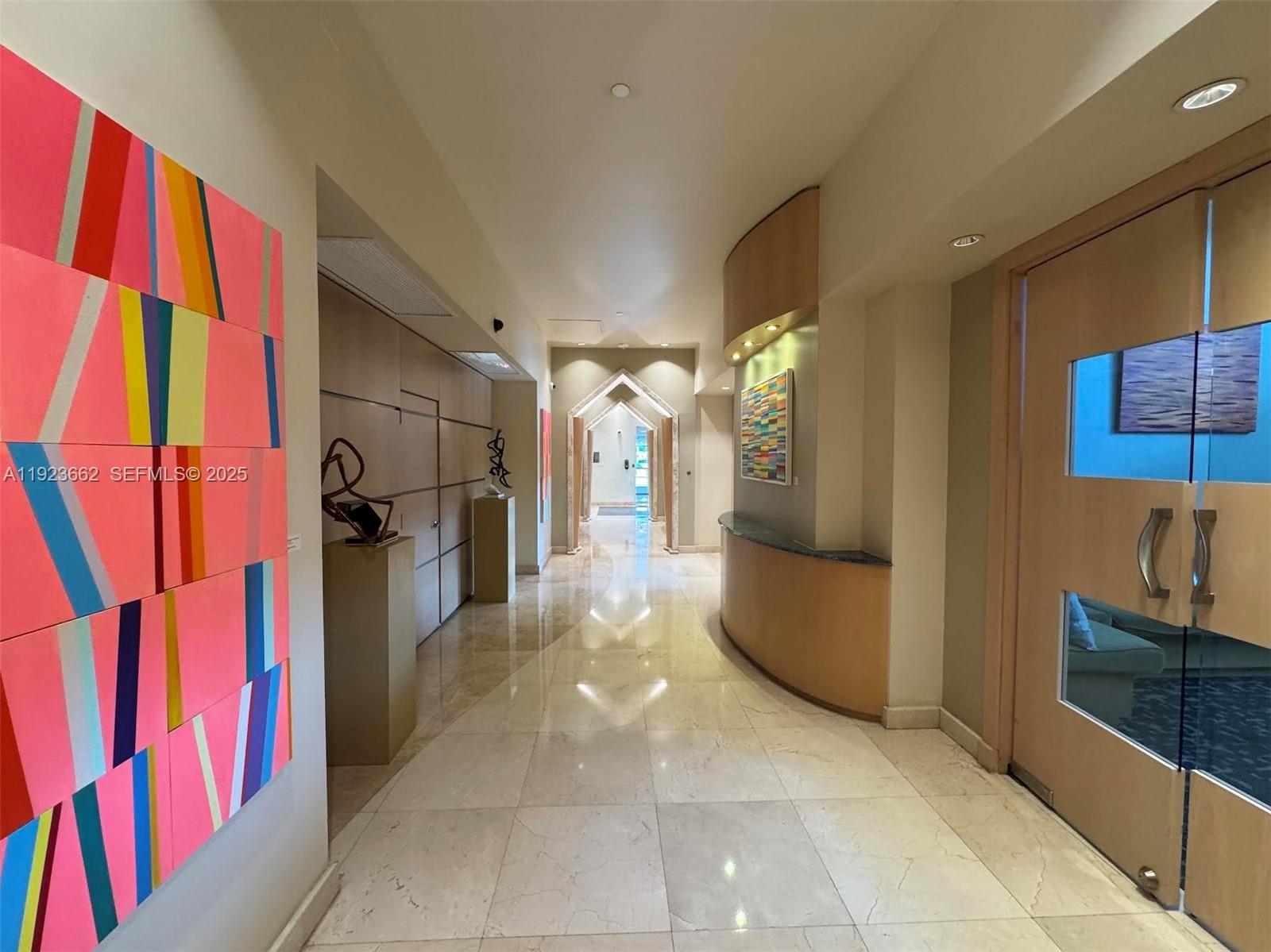 SOUTH POINTE TOWERS CONDO - Residential