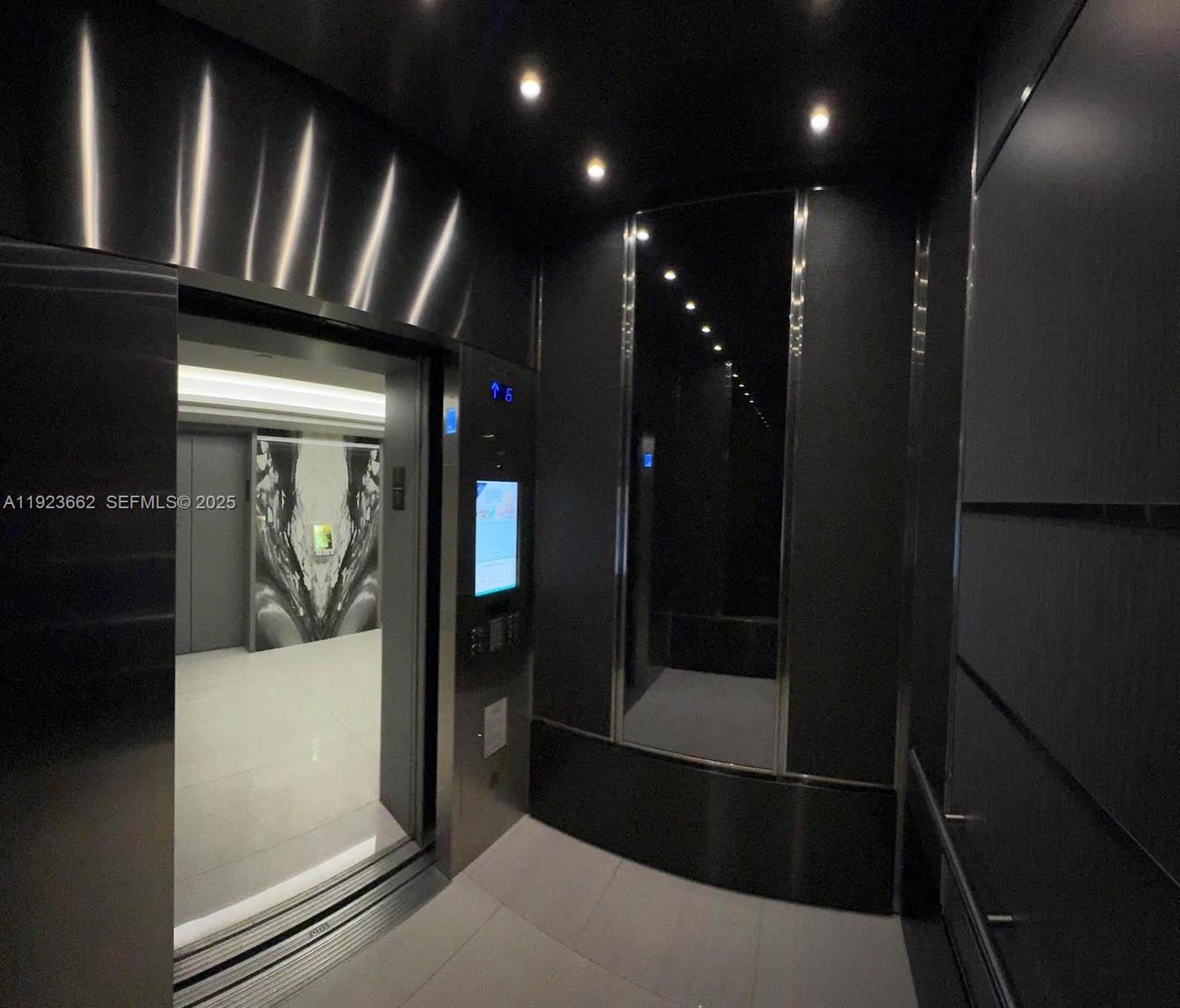 SOUTH POINTE TOWERS CONDO - Residential