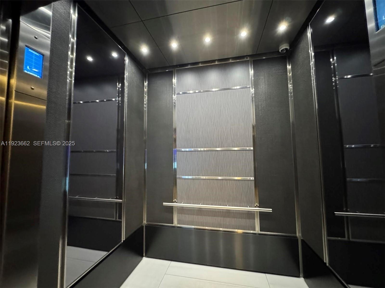 SOUTH POINTE TOWERS CONDO - Residential