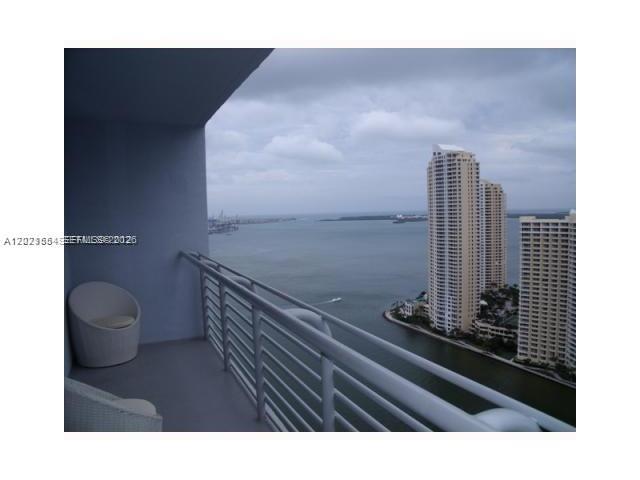 325 S Biscayne Blvd 2115