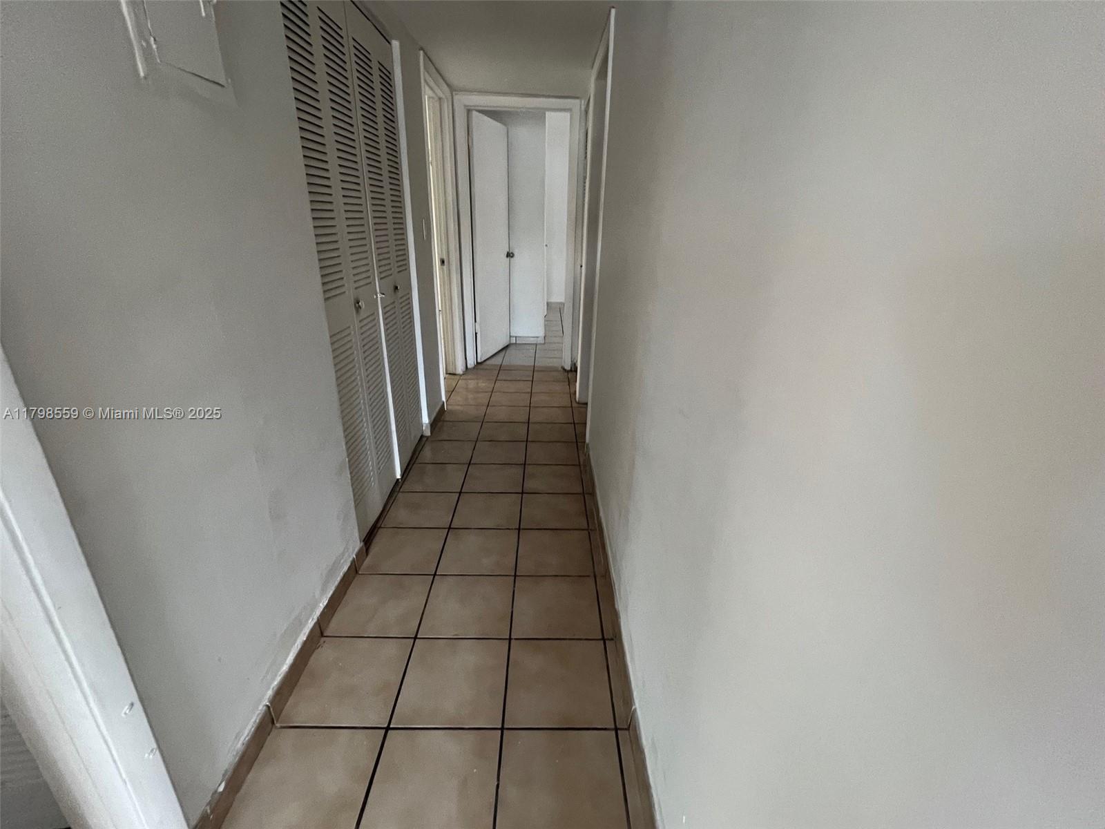 1770 SW 6th St 1
