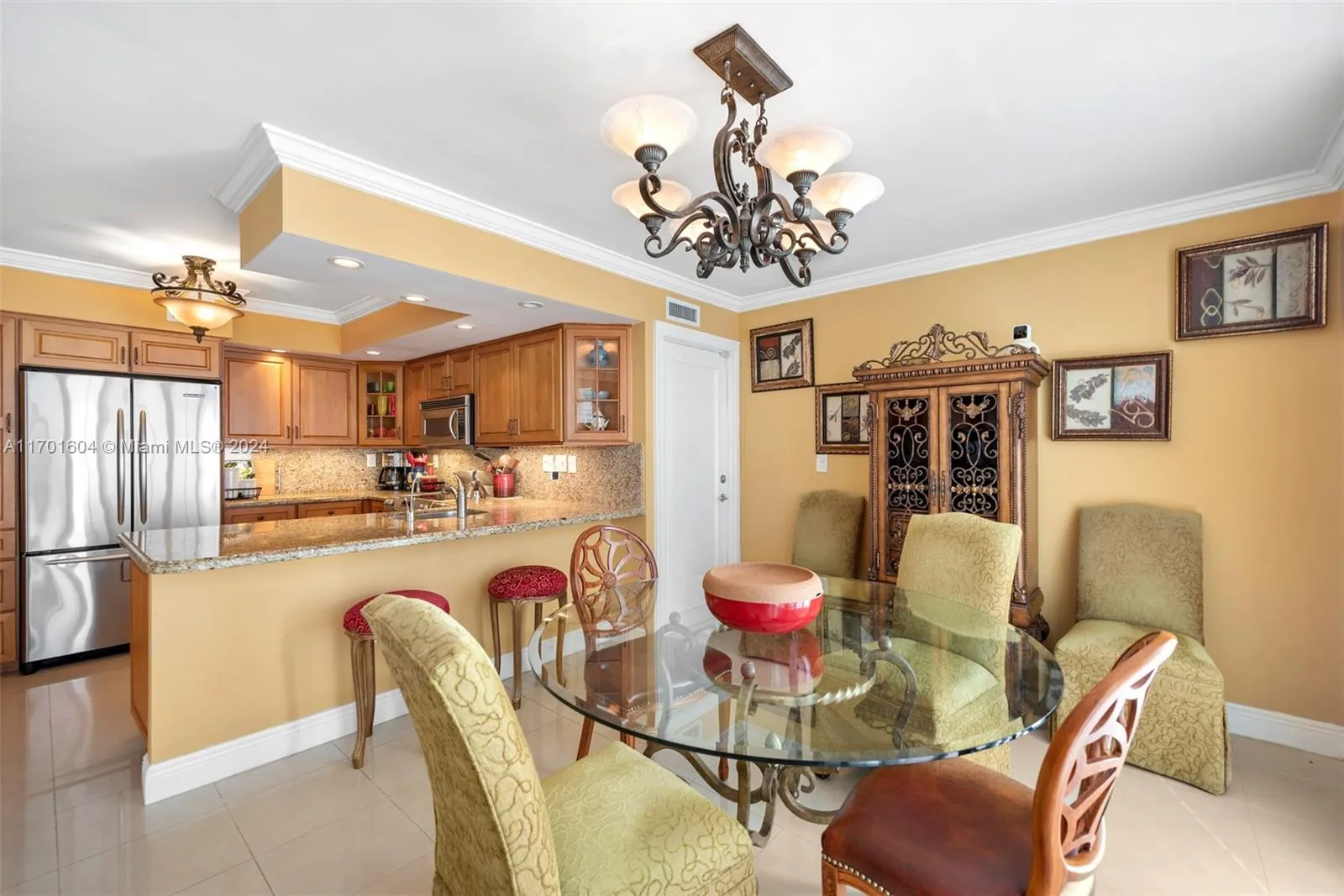 Aventura, Florida 33180, United States, 4 Bedrooms Bedrooms, ,3 BathroomsBathrooms,Residential,Active,28643