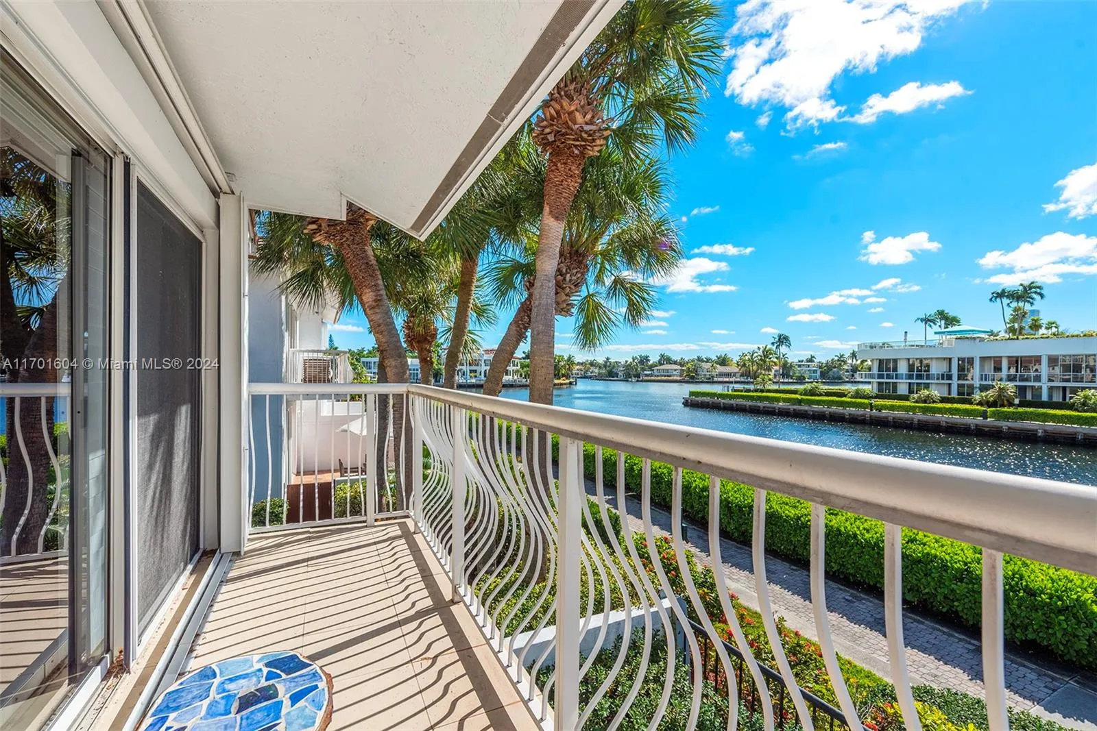 Aventura, Florida 33180, United States, 4 Bedrooms Bedrooms, ,3 BathroomsBathrooms,Residential,Active,28643