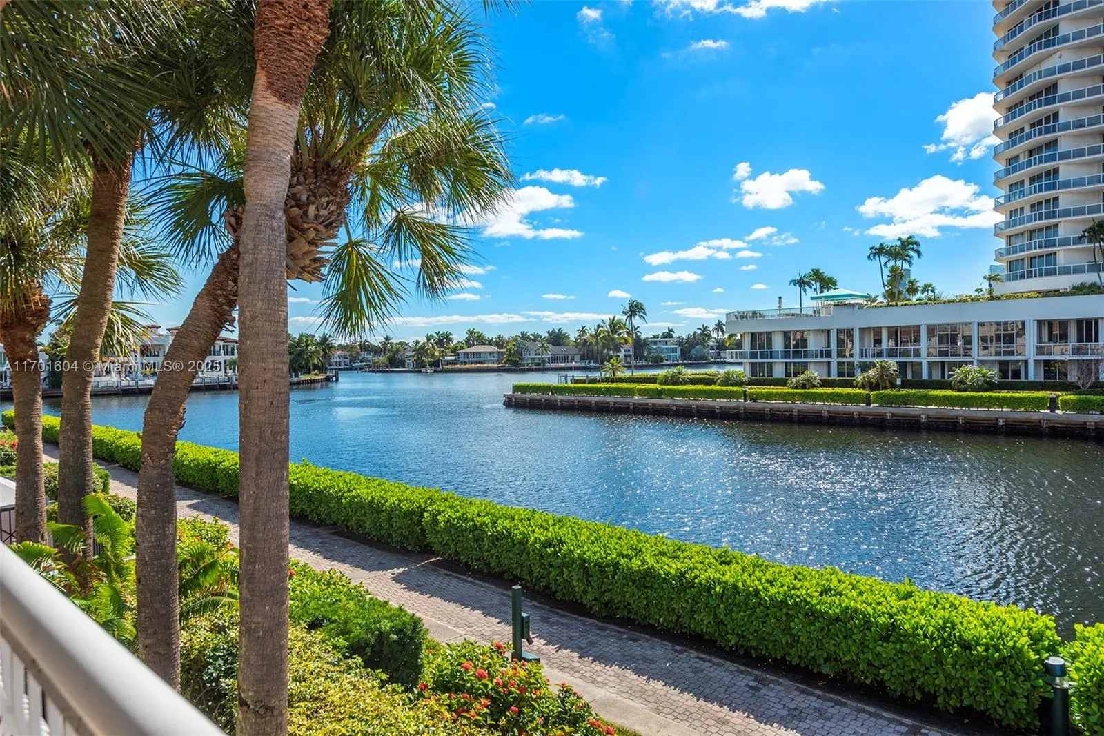 Aventura, Florida 33180, United States, 4 Bedrooms Bedrooms, ,3 BathroomsBathrooms,Residential,Active,28643