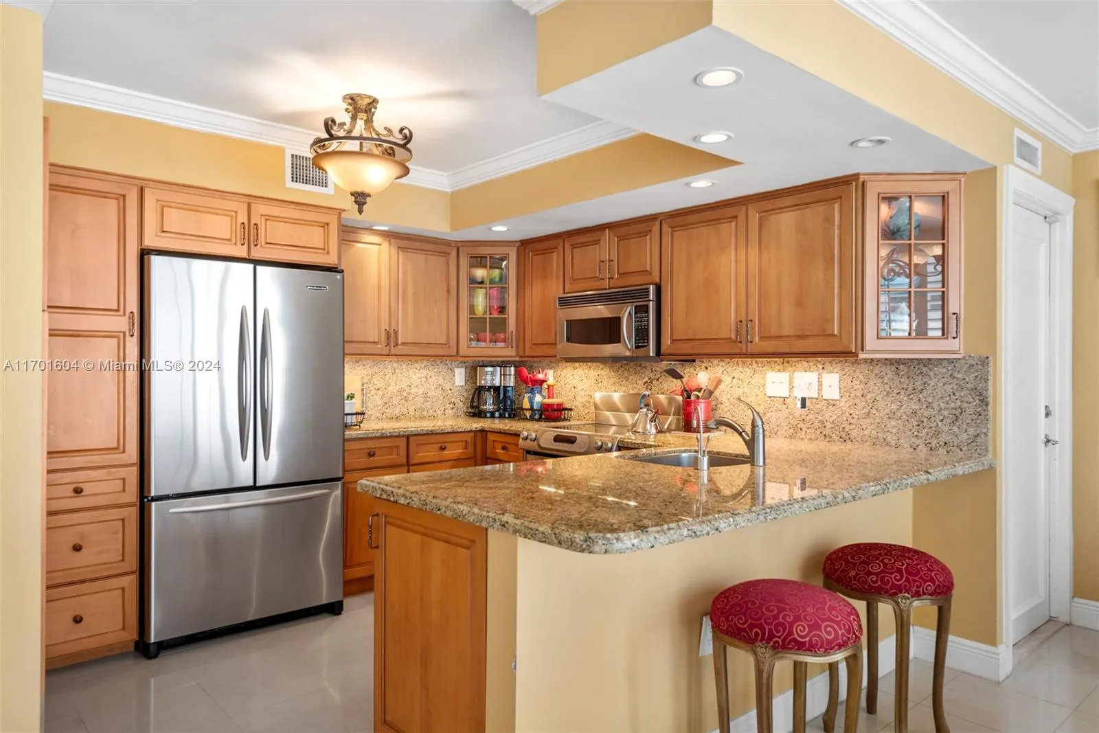 Aventura, Florida 33180, United States, 4 Bedrooms Bedrooms, ,3 BathroomsBathrooms,Residential,Active,28643