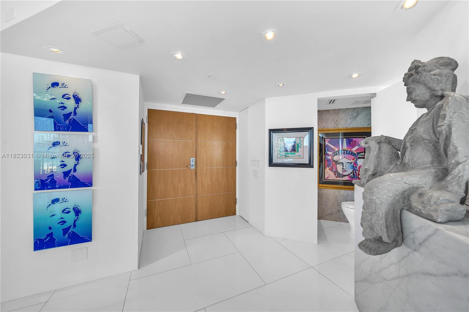 400 S Pointe Dr 2310, Miami Beach, FL, 33139/$2,350,000 3 400 S Pointe Dr 2310