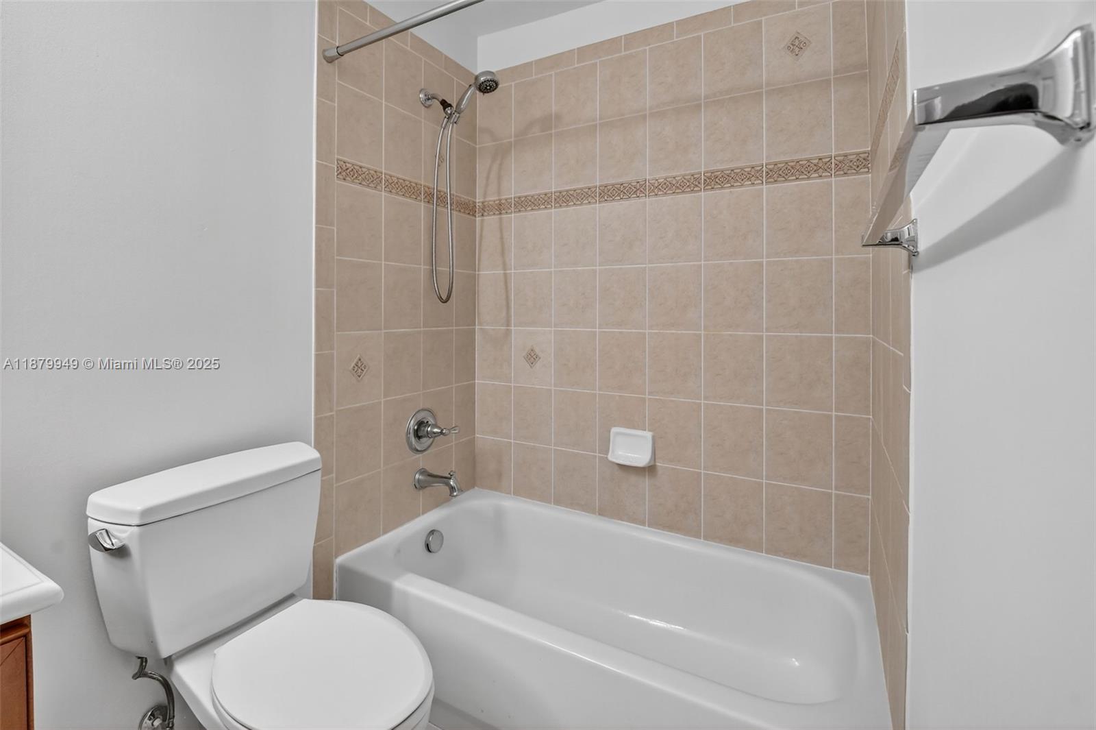 DREXEL PARK - Residential Lease