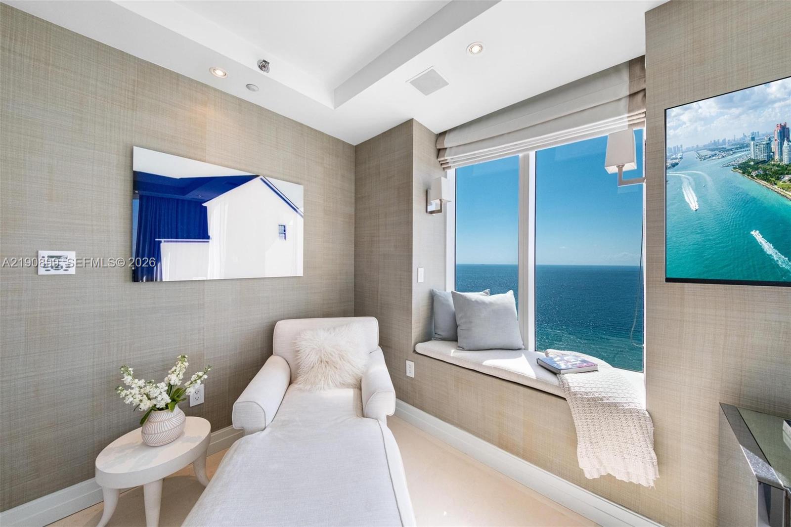 Ocean three - Residential