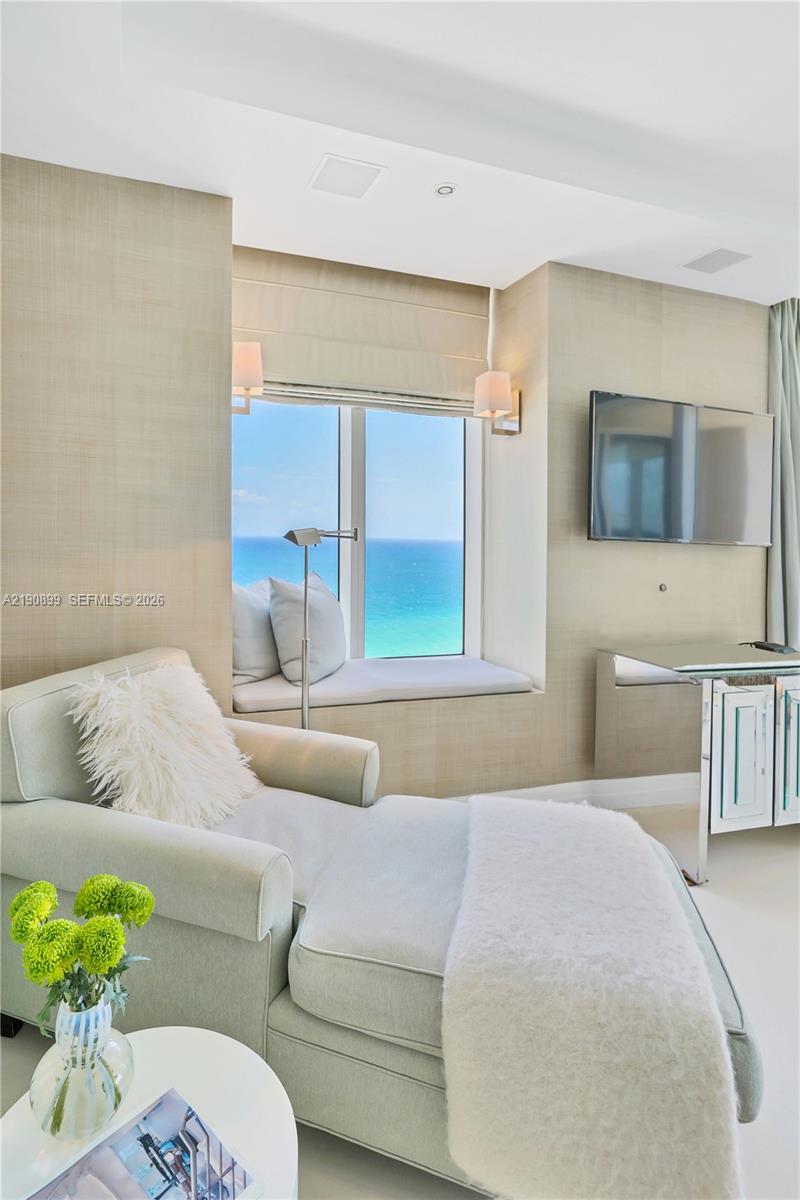 Ocean three - Residential