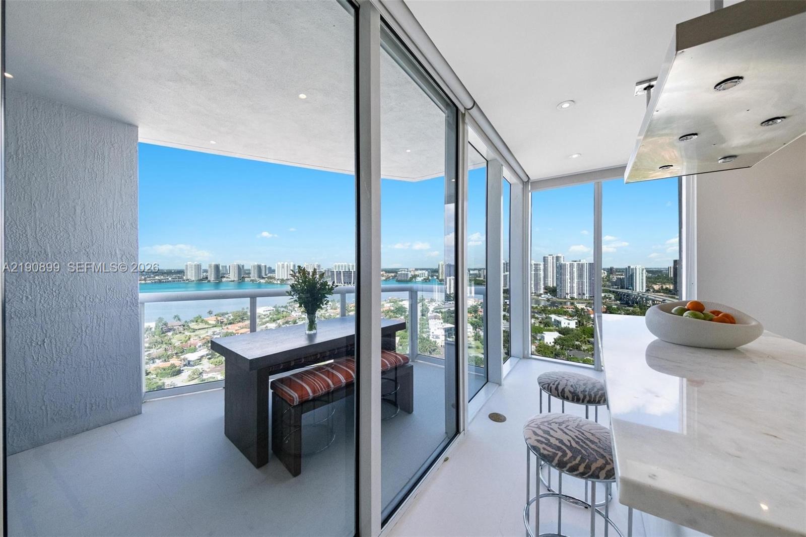 Ocean three - Residential