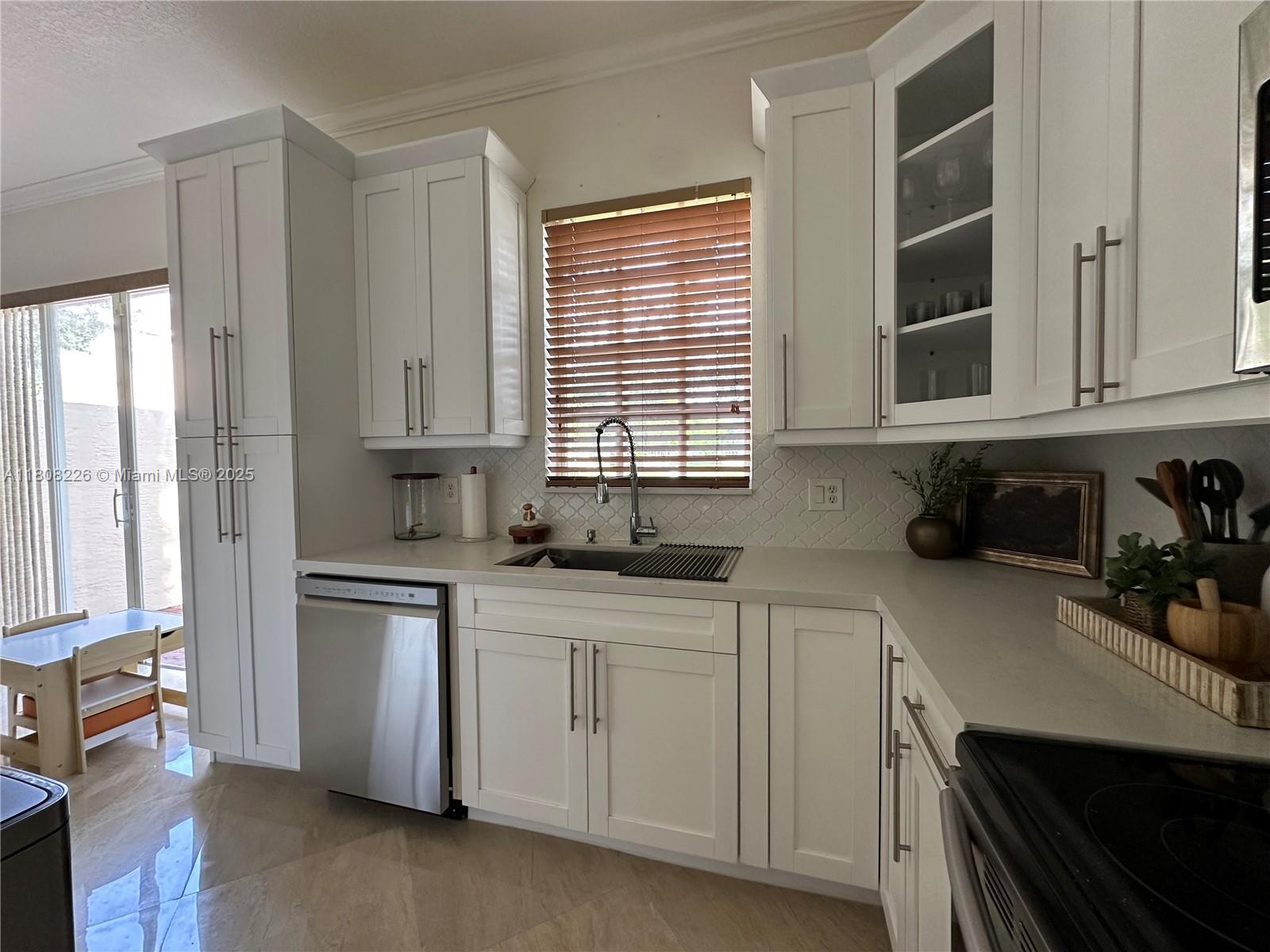 SILVER FALLS POD - Residential