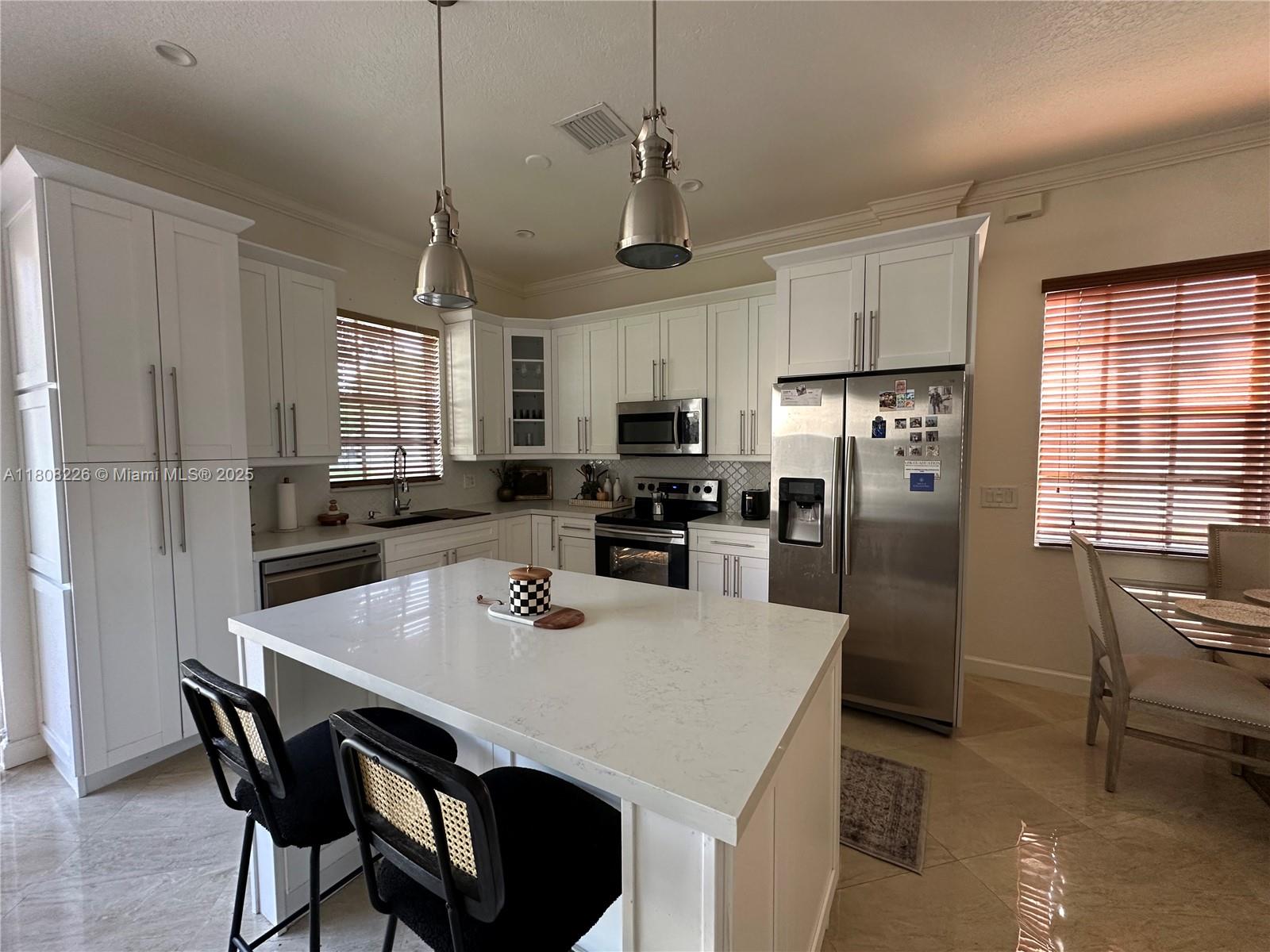 SILVER FALLS POD - Residential