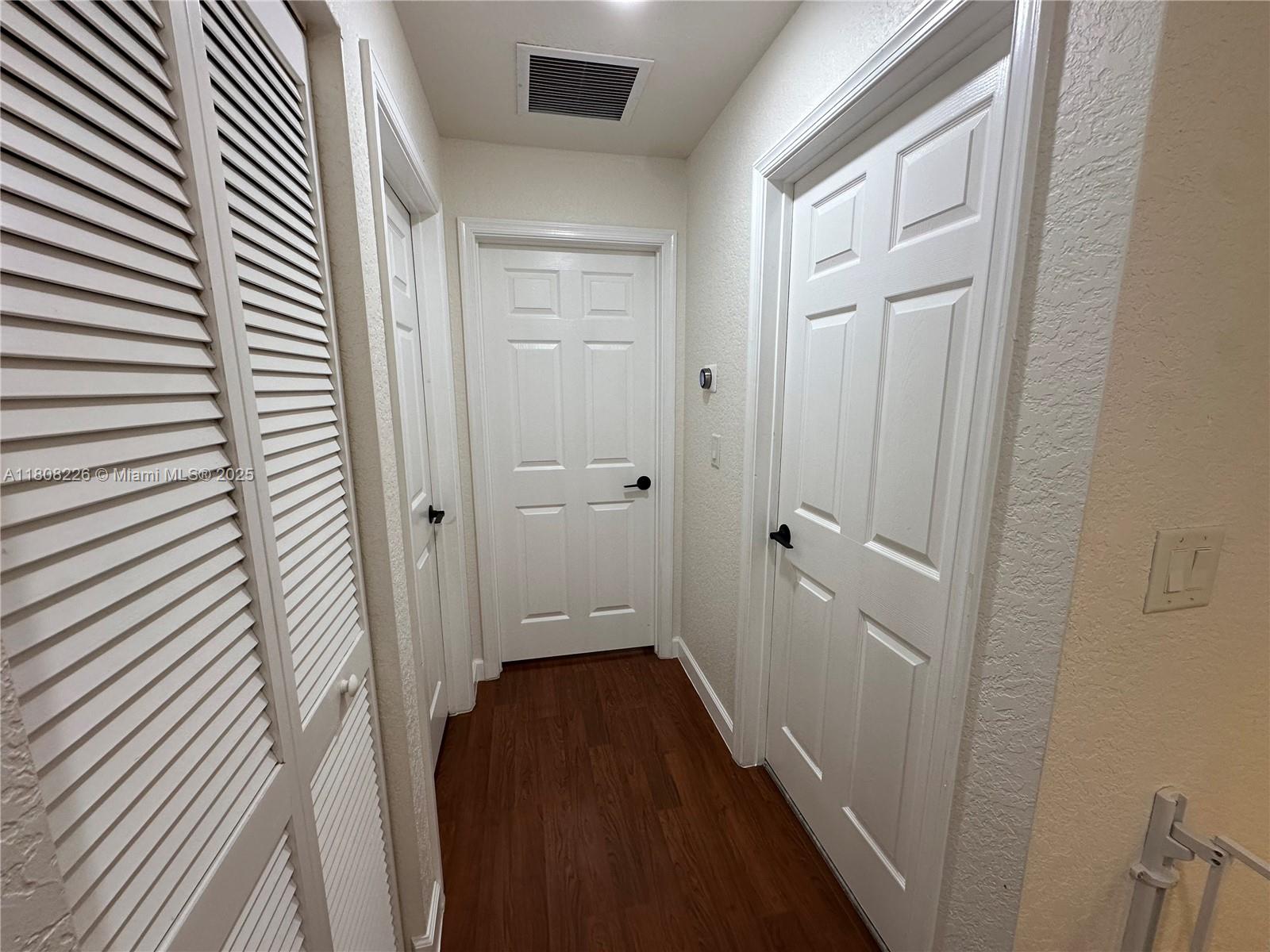 SILVER FALLS POD - Residential