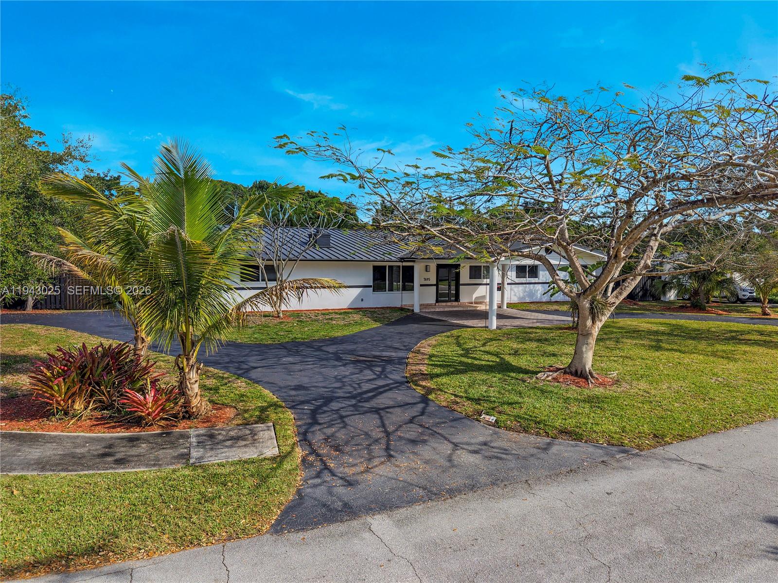 TANGLEWOOD GDNS - Residential