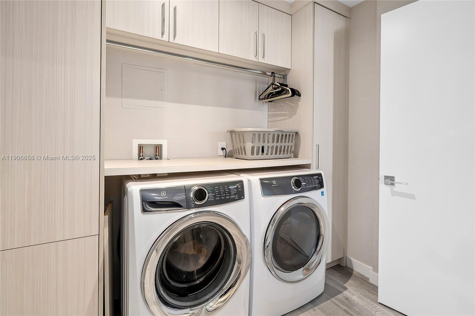 Auberge Beach - Residential