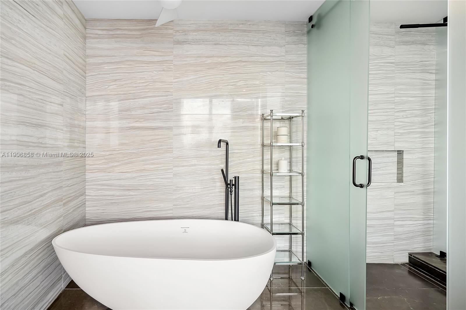 Auberge Beach - Residential