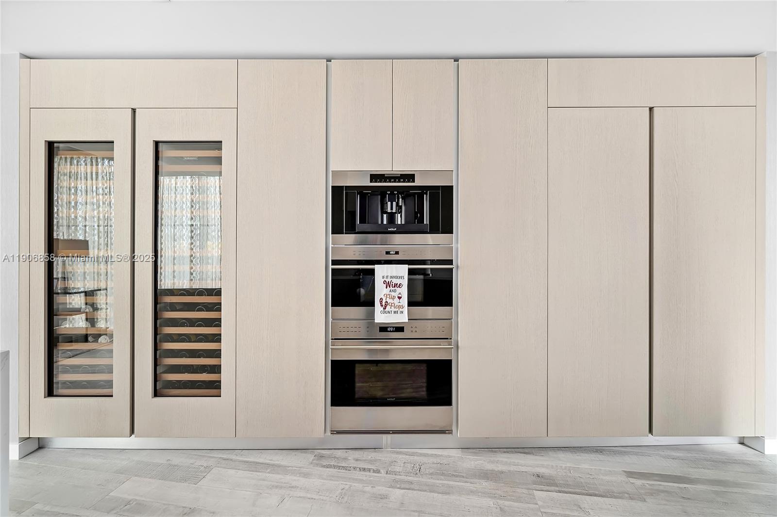 Auberge Beach - Residential