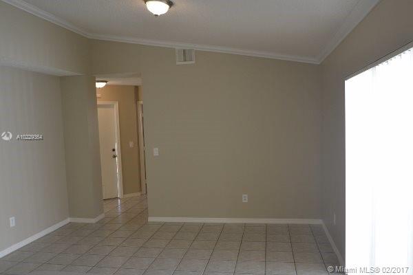 TWIN ACRES - Residential Lease