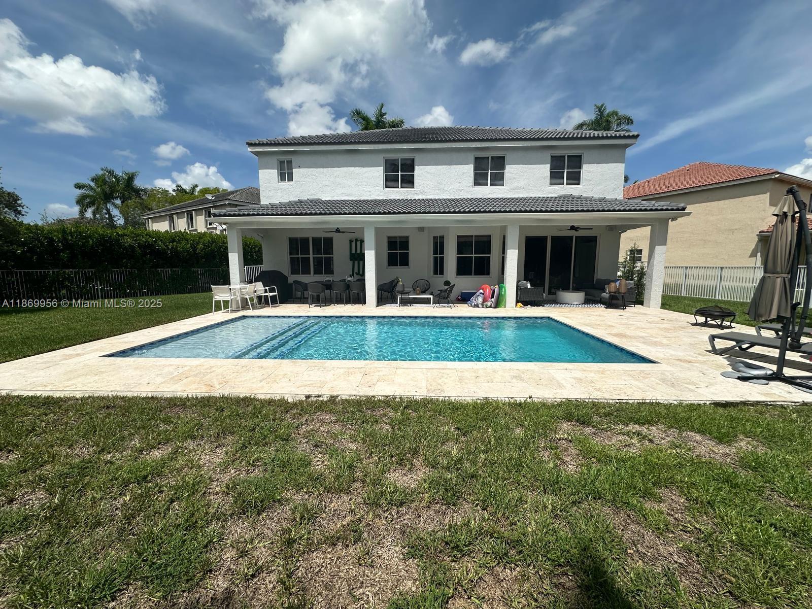 SECTOR 2-PARCELS 12 13 14 - Residential Lease