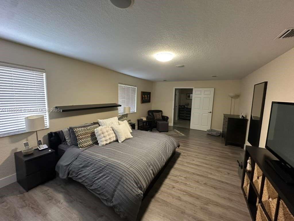 SECTOR 2-PARCELS 12 13 14 - Residential Lease