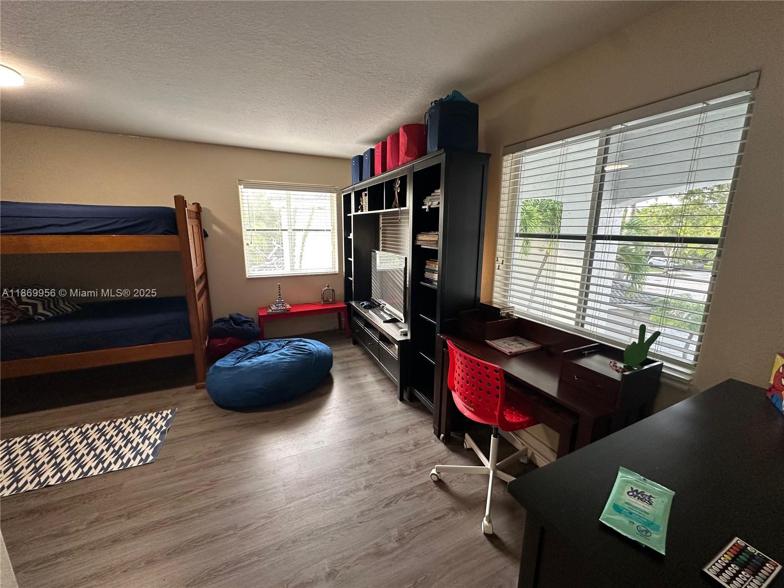 SECTOR 2-PARCELS 12 13 14 - Residential Lease