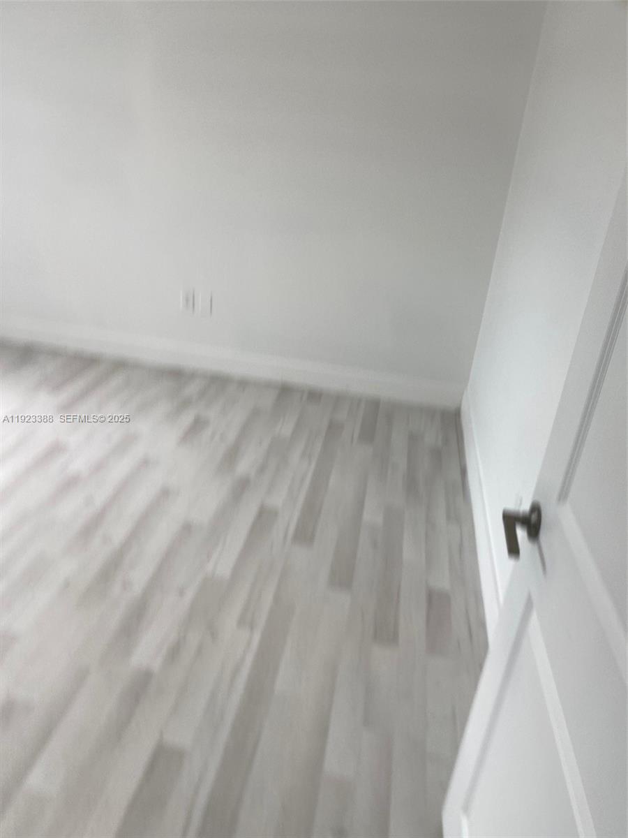 LESLIE ESTATES SEC SEVEN - Residential Lease