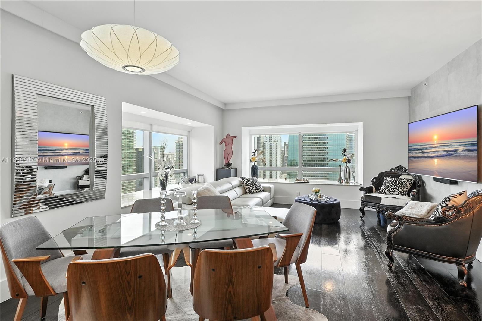 1435 Brickell Ave 3512