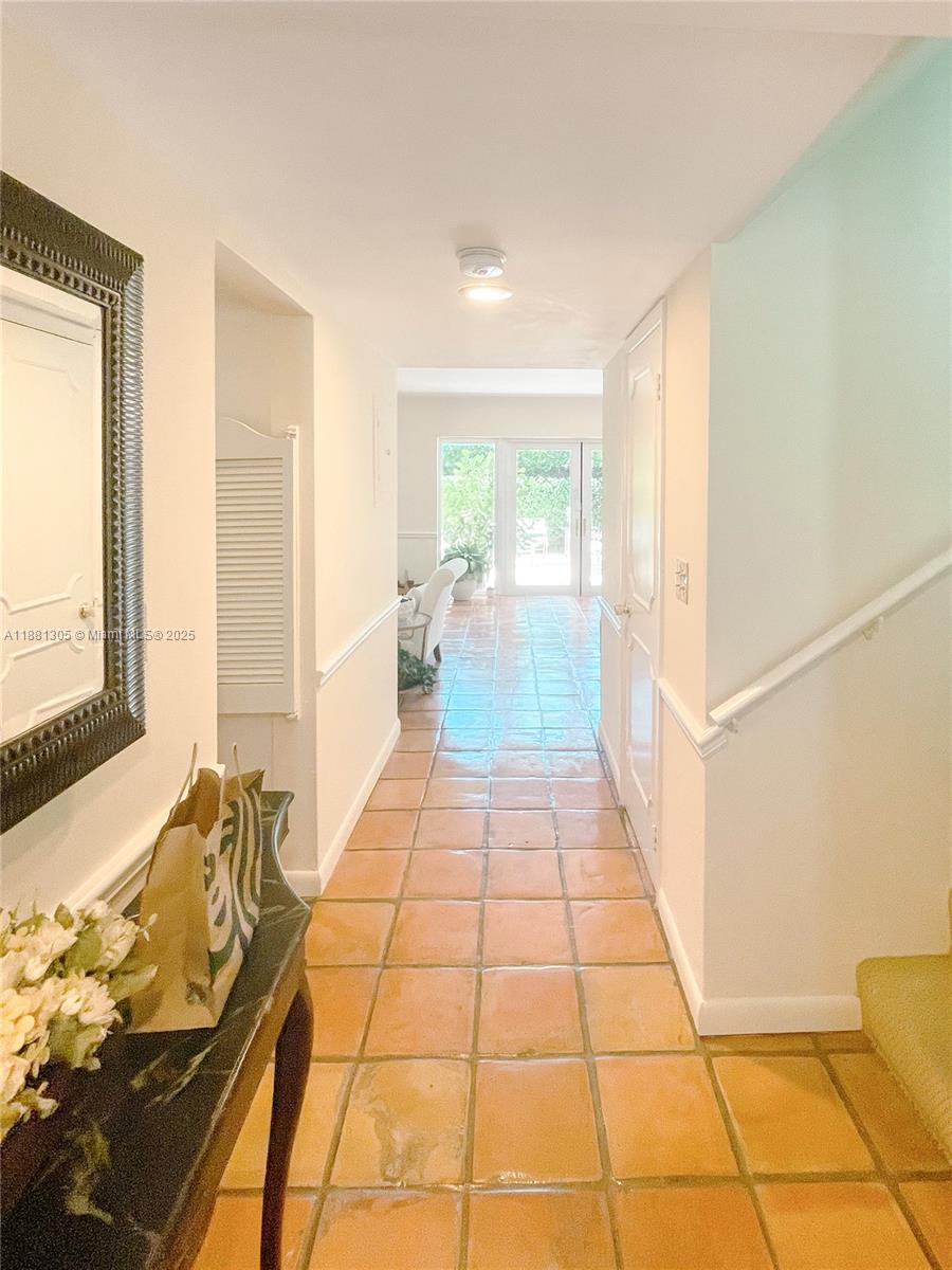 7526 SW 58th Ave 7526