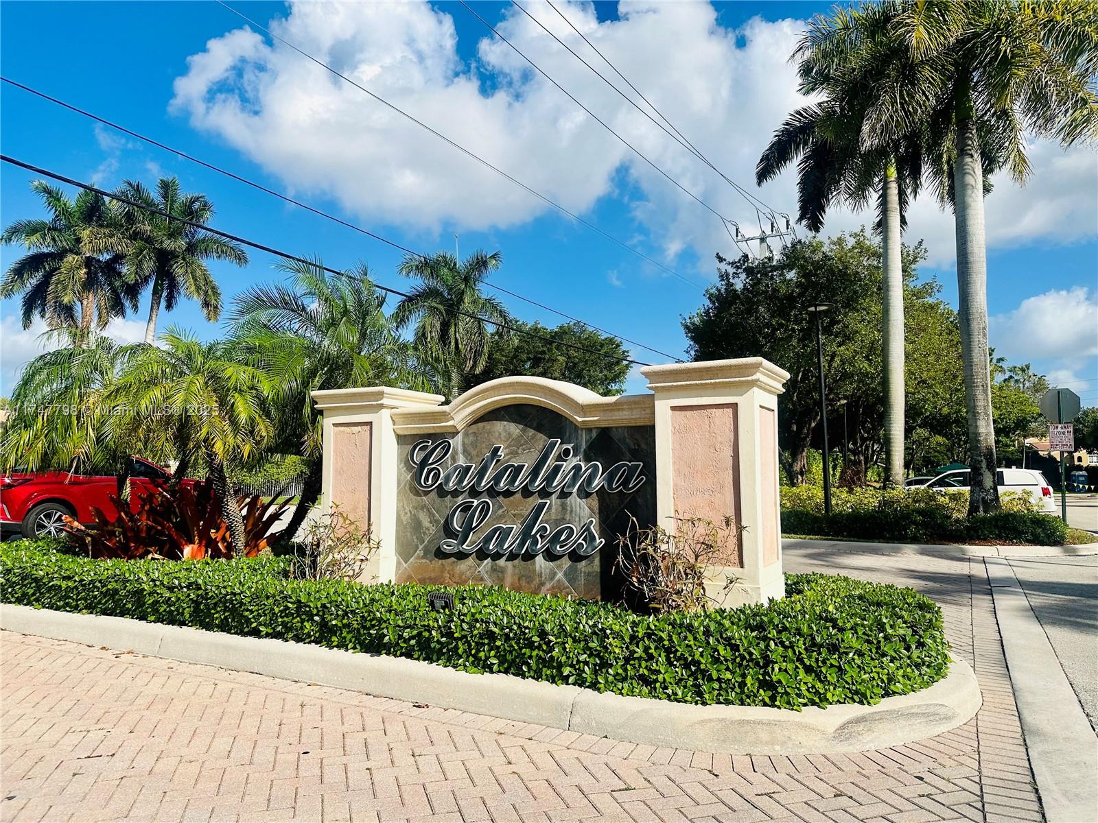 Rental Property at 7818 Catalina Cir, Tamarac, Broward County, Florida - Bedrooms: 2 
Bathrooms: 3  - $2,400 MO.