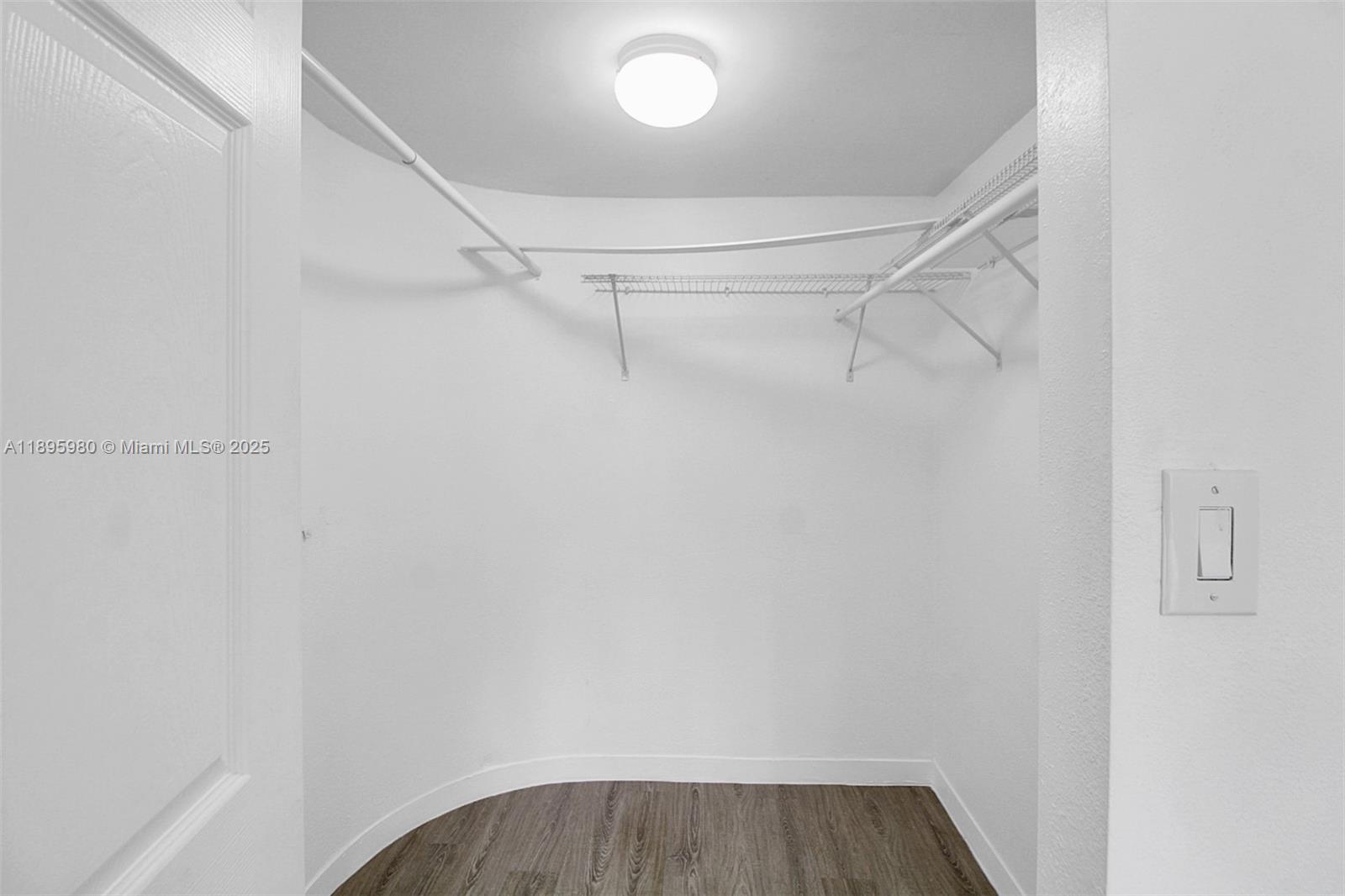 VILLA BELLINI CONDO - Residential